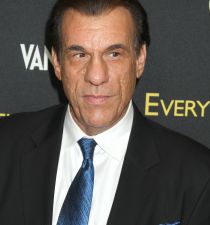 Robert Davi's picture