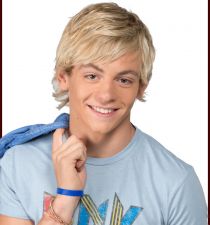 Ross Lynch's picture