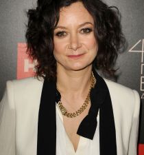 Sara Gilbert's picture