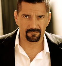 Steven Michael Quezada's picture