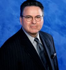 Stuart Damon's picture
