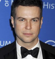 Taran Killam's picture