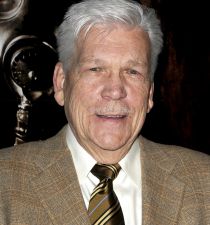 Tom Atkins (actor)'s picture