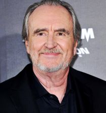 Wes Craven's picture